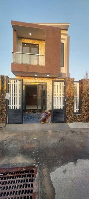 bán nhà tân thông hội, củ chi giá 1tỷ330 - 3pn (5x18m) hẻm ôtô - chính chủ còn thương lượng