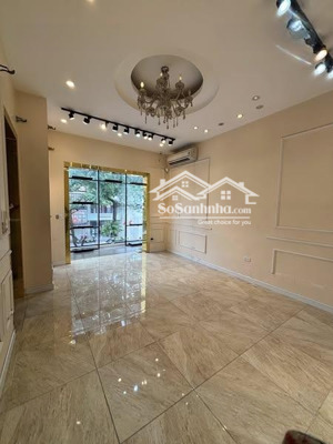 (hiếm) cho thuê nhà mặt phố vũ trọng phụng 120m² x 4 tầng, mặt tiền 6m, giá chỉ 55 triệu/tháng
