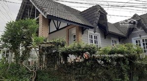 cần bán căn villa mặt tiền, đường nguyễn thị nghĩa, phường 2, đà lạt giá hữu trị