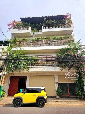 bán nhà mặt tiền ngang 12m mặt tiền nguyễn thái học, gần chợ giá tốt