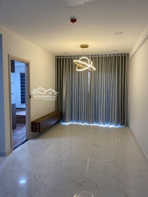 view landmark cho thuê căn 2pn nội thất cơ bản rèm, giường, tủ như hình giá 6 triệu