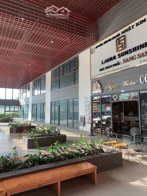 cho thuê shophouse tại chung cư goldora plaza 17 triệu vnd, 117m2 mặt tiền đẹp