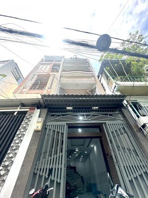 trung tâm q11 lãnh binh thăng - nhà mới đẹp 3 tầng - gần mặt tiền (3.5x13) hẻm 4m thông - giá 6.xtỷ