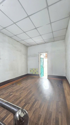 bán nhà mặt tiền kinh doanh đường nguyễn kiệm, phường 4, phú nhuận