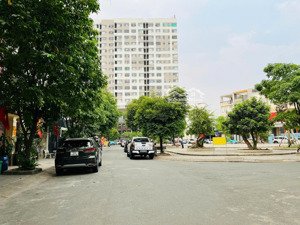 giảm mạnh 1 tỷ bán nhanh lô đất mặt tiền kha 120m2 vuông vức- xây dựng tư do