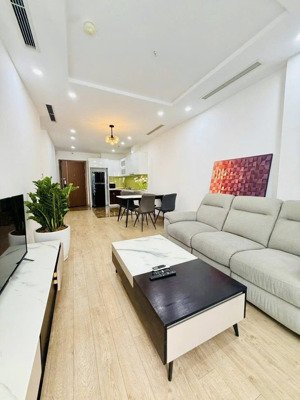 siêu rẻ!!! cho thuê ch florence 2n 83m2, giá rẻ, view đẹp, full nt giá 13.5tr. lh 