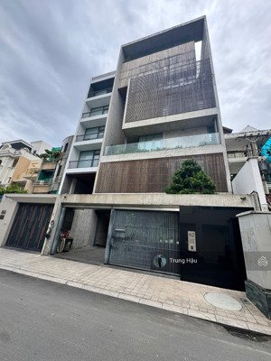 toà building mt nguyễn cửu vân q.bình thạnh - dt 8 x 25m - hầm - 7 tầng - hđt 330 triệu - giá 65 tỷ