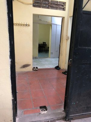 chính chủ bán nhà tập thể tầng 1 phố láng hạ, hà nội