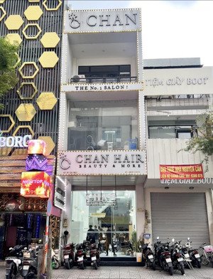 bán nhà mặt tiền 401 sư vạn hạnh, p12, q10. 1 trệt 3 lầu, sân thượng.dt 4.5x18.6m