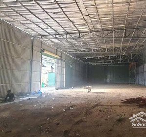 cần thuê kho xưởng quận 7 dt 600m đường hoàng quốc việt xe, chuẩn vệ sinh an toàn thực phẩm