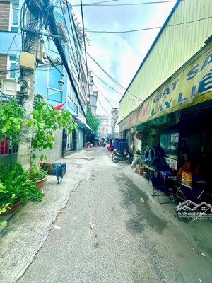 nhà 4 tầng giá siêu tốt âu cơ tân bình ngay vòng xoay lê đại hành