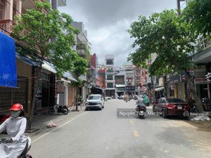 nhà mặt phố hàng kênh vị trí đẹp nhất tuyến diện tích thực tế lên tới 91m² kinh doanh cực đỉnh