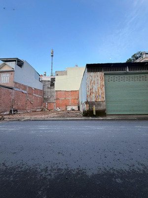 bán lô đất mặt tiền sầm uất bhhb bình tân 4x18 giá chỉ nhỉnh 6 tỷ 5 tl