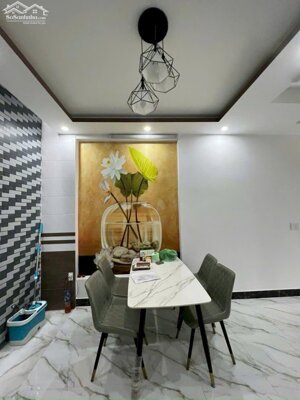  *Nhà Cho Thuê tại Kiều Hạ - SANG - XỊN - MỊN* 