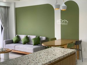 cho thuê 3pn charm city đầy đủ nội thất giá 7tr full nt cao cấp 10tr vào ở liền view hồ bơi