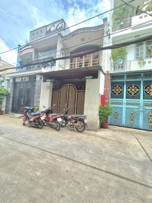 bán gấp nhà hẻm 6m thông khuông việt, tân phú, dt 88.8m2, đúc 2 tấm, giá chỉ 7,5 tỷ tl