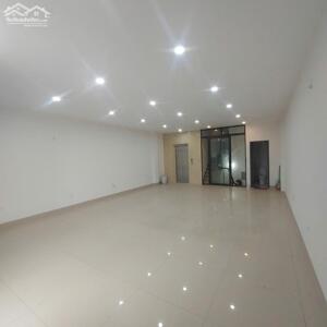 Cho thuê mặt bằng mặt phố Hoàng Công, Mậu Lương – Hà Đông – gần sân bóng Mậu Lương