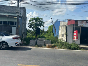 chính chủ cần bán lô đất 152m2. giá 2x tr/m2. cạnh khu công nghiệp, mặt đường tỉnh lộ 208