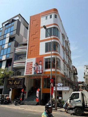 tòa nhà góc 2 mt đường 3 tháng 2, quận 10 - dt 5x26 - hầm 7 tầng - hàng mới 100% - giá 40 tỷ tl