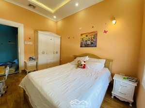 bán nhà biệt thự mini 4pn thủ khoa huân tiện làm homestay
