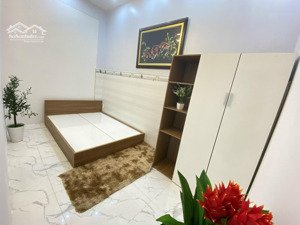 chính chủ cho thuê 2 phòng ngủ full nội thất.