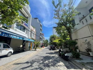 chào bán lô đất mt nguyễn xuân khoát, phố hàn quốc song song phạm văn đồng 79m2 ngang 5m giá tốt