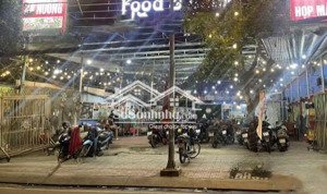 chính chủ bán nhà (9x22m) đang cho thuê kinh doanh quán nhậu 20 tr/tháng gần chợ bờ ngựa bình chánh