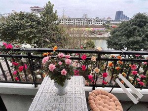 mặt phố 83a trịnh công sơn - tây hồ - 7xtr/th - 40m2, balcon to