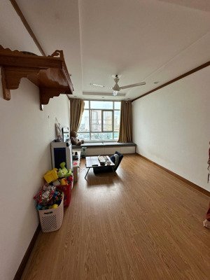 bán căn hộ hagl 2pn view hồ bơi, tầng thấp 94m2,q. thanh khê, giá 2 tỷ 750