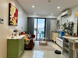 kẹt tiền ngân hàng bán gấp căn 2pn 86m2 căn góc tầng đẹp, view bitexco giá 8.5 tỷ full nt, sổ hồng