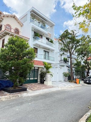 cho thuê villa phố khu đường thảo điền, phường thảo điền, quận 2. lh: 