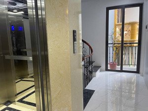 bán nhà an dương yên phụ 45m2 6tầng mt4.3m thang máy, oto đỗ cửa lh 