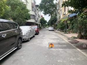 chính chủ bán gấp 120m đất tái định cư khu 7,2ha trâu quỳ trước đường sau đường