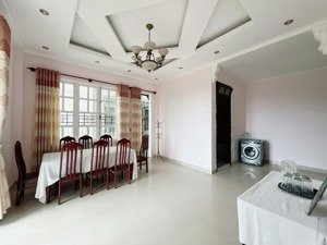 phòng homestay 75m2, view thung lũng đặng thái thân, p. 3, đà lạt