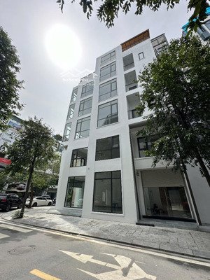 cho thuê nhà mp nguyễn khuyến, văn quán, dt 150m2, mt 20m, 5 tầng căn góc. giá 70tr. lh 