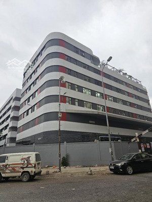 cho thuê tòa nhà 8 tầng - 5000m², mặt phố tân mai mt 23m, ngay bv nam học làm trường học, thẩm mỹ..