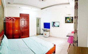 phòng căn hộ có ban công full đồ decor giá rẻ 3.5 triệu