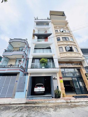 bán nhà đẹp 7 tầng sát biển mặt tiền đường phạm ngọc thạch - vĩnh hải giá rẻ chỉ 18 tỷ