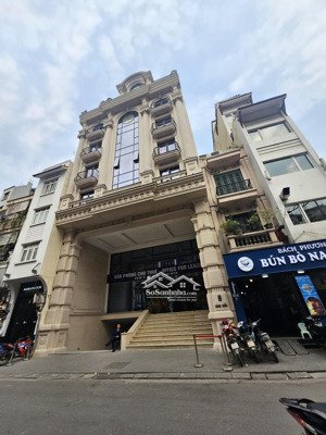 cho thuê nhà mặt phố hàng bông 120m x 6 tầng thang máy phù hợp showroom spa ,thời trang vp..giá 110