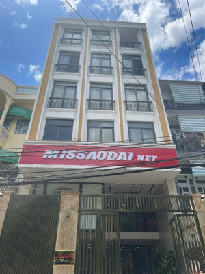 cho thuê toà nhà, vị trí đẹp, thích hợp kinh doanh đa ngành nghề