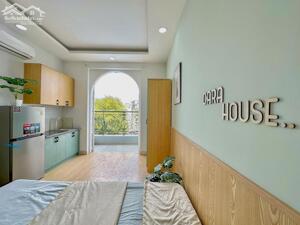 Cho Thuê Căn Hộ Q3_Ban Công Lớn_Hẻm ô tô_Gần bờ kè Hoàng Sa Trường Sa