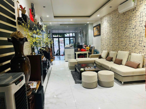 đối diện bến xe liên tỉnh, phù hợp mở nhà nghỉ khách sạn