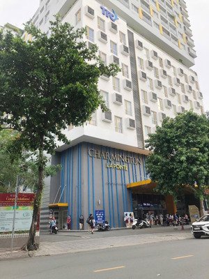 bán - căn hộ q10 toà nhà charmington dt 35m2 giá 1ty8 nhà full nội thất sẵn hđ thuê