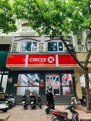 chính chủ cho thuê nhà mặt phố trần đại nghĩa 110m2 x 6t, mặt tiền 7m giá 100tr - lh 