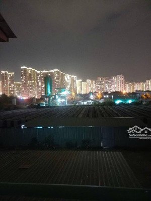 cần bán lô đất ở dự án hoàng kim, nguyễn xiển cách vinhomes 500m