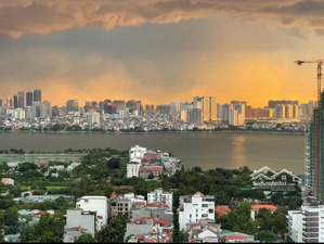 bán căn d.le roi soleil 3 ngủ 3 wc view hồ tầng cao - 17,4 tỷ bao phí - nhà thô - 104,3m2.