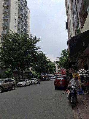 bán chcc hà đô nguyễn văn công,p3,gò vấp,tp hcm,dt: 84m2, giá: 4,6tỷ 