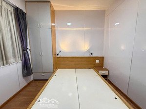 bán gấp căn hộ chung cư xigrand court q. 10, 2pn, 75m2, nhà đẹp, giá: 4.9tỷ, lh: 