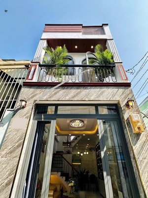 bán nhà ngộp 1 trệt 1 lầu 120m2 ngay ubnd tương bình hiệp, nội thất có sẵn - shr sang tên ngay