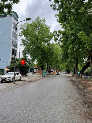 yên nghĩa, phân lô vỉa hè, ô tô tránh đỗ, kinh doanh, diện tích 51m2 , giá 9 tỷ.